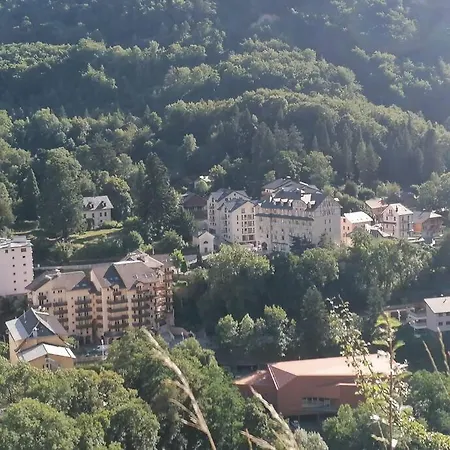 Apartment Ideal For Hikers Or Skiers *