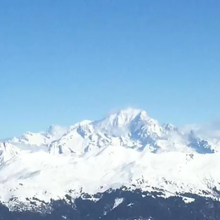 Ideal For Hikers Or Skiers